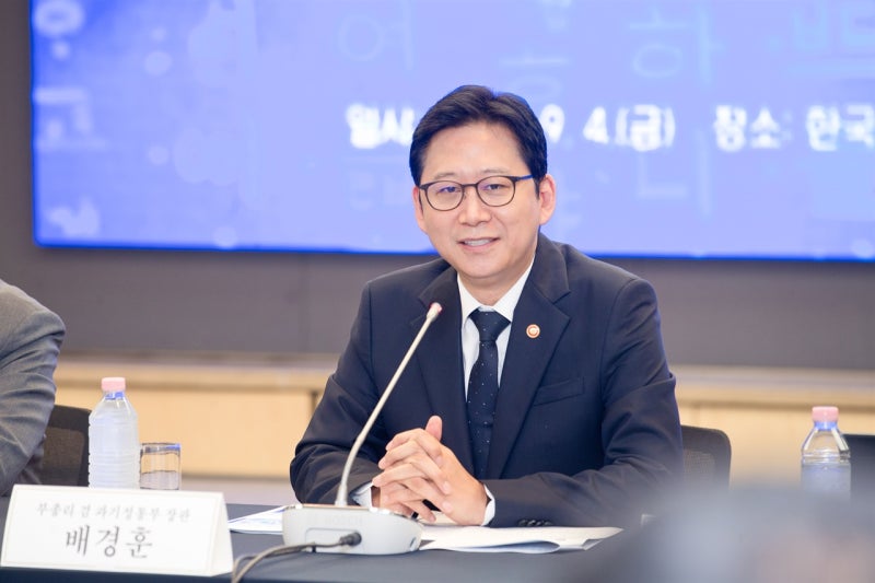 배경훈 "국민이 쉽게 접하고 자주 찾는 '<b>모두의 AI</b>' 만들어야"