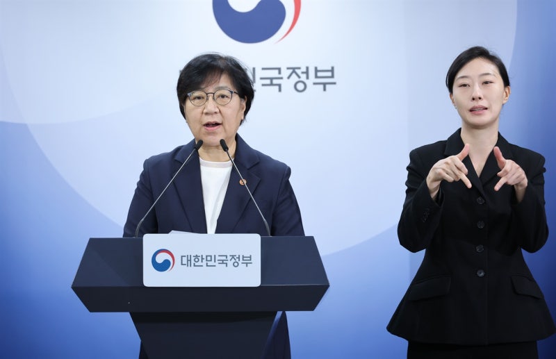 '<b>피터팬 아빠</b>'가 남긴 숙제... 발달장애인, 국가가 책임진다