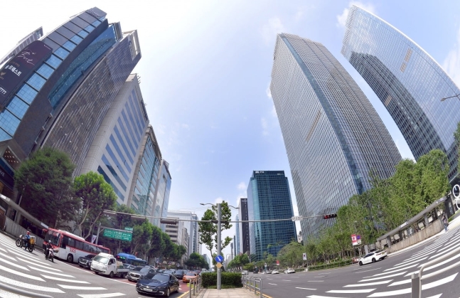 서울 테헤란로 오피스 빌딩들. 사진=한국경제신문
