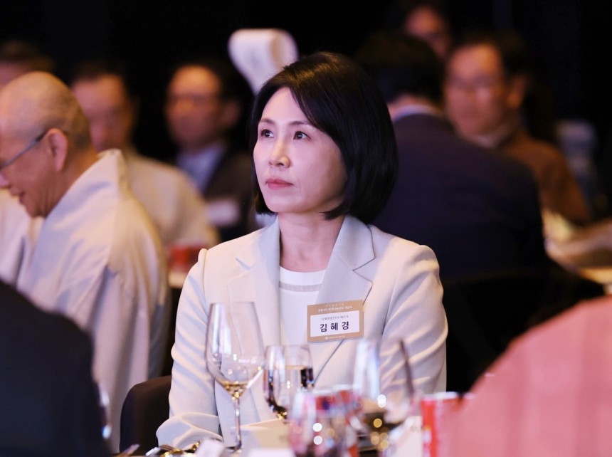 '중앙신도회 창립70주년 기념식'에서 이재명 더불어민주당 대선 후보의 부인 김혜경 씨. 사진=이솔 한국경제신문 기자