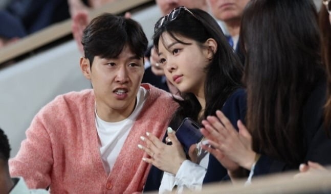 <b>이강인</b>, 2살 연상 '두산家 5세' 박상효 씨와 공개 행보