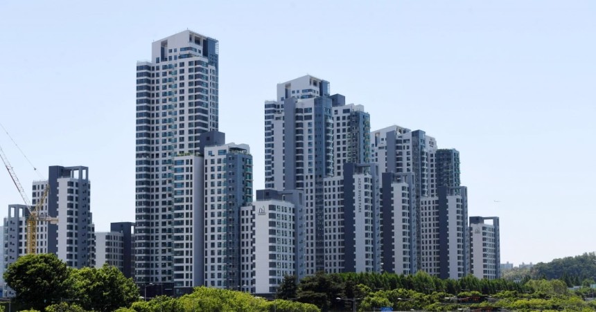 신고가를 기록한 반포동 '아크로리버파크'. 사진=한국경제신문