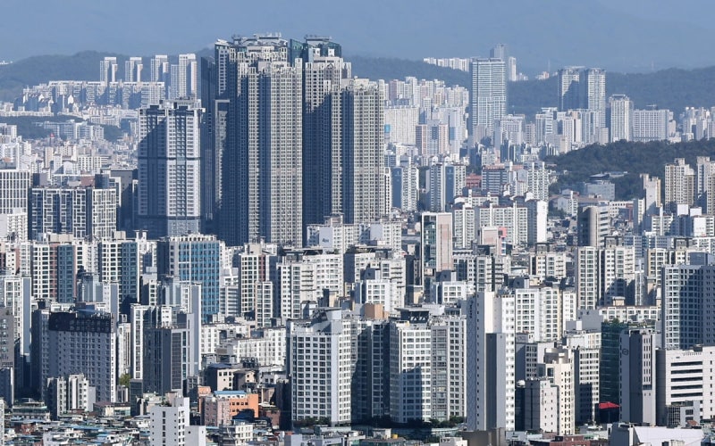 [속보]“집값 절반이 땅값” 아파트 분양가 또 역대 최고