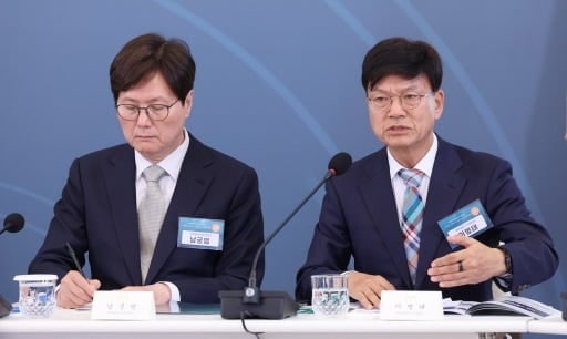 "5·18이 성역됐다" 발언한 이병태에···靑 "부적절 처신" 경고