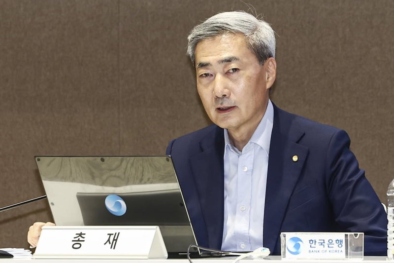 신현송 한은 총재 “원화 가치 되찾을 것”