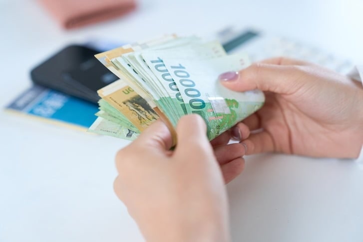 '1인당 50만원'···<b>추석</b> 앞두고 <b>민생지원금</b> 푸는 지자체들