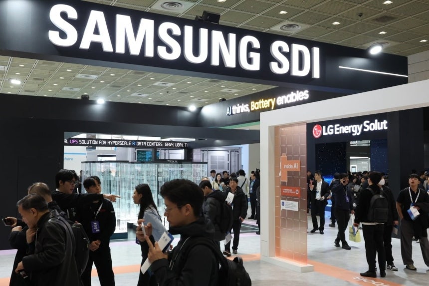 지난 3월 서울 강남구 코엑스에서 열린 배터리 산업 전문 전시회 '인터배터리 2026' 참가한 삼성SDI 부스. /사진=연합뉴스