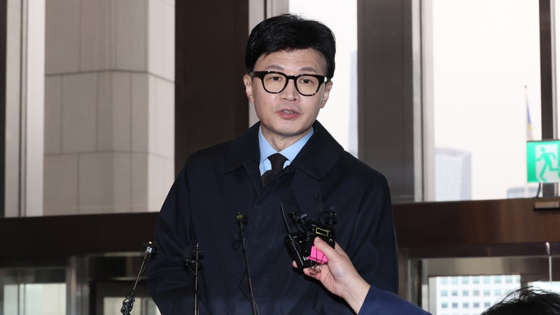 與, <b>비대위원장</b>에 <b>한동훈</b> 지명...다음 주 <b>공식</b> 출범
