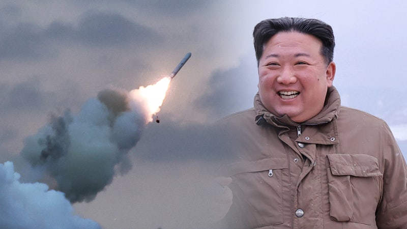 北 "김정은 어제 잠수함<b>발사 순항미사일</b> 지도...핵잠 건조 파악"