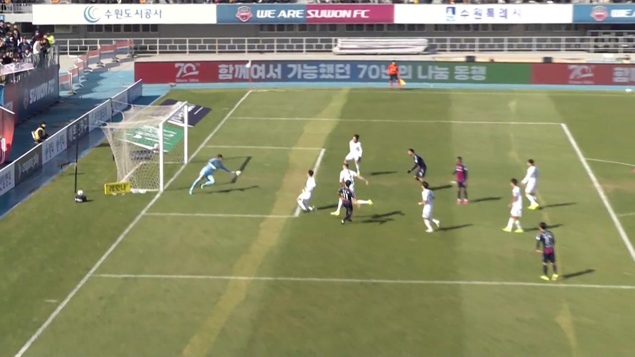 <b>이승우</b>, <b>황선홍</b> 감독 앞에서 '원더 골'