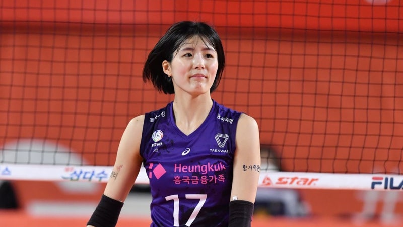 "하지도 않은 <b>학폭</b> 인정할 바엔"...<b>이재영</b>, 배구 은퇴 암시