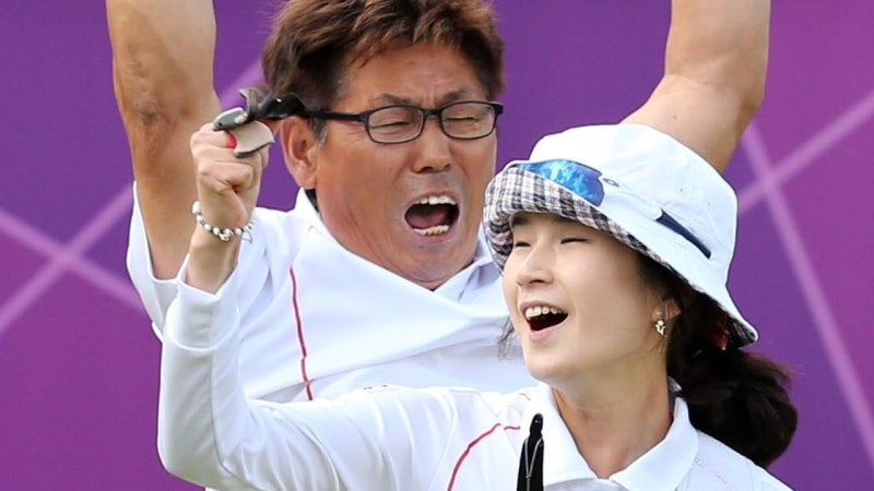 파리 도착하자 "돌아가라"...<b>백웅기</b> 인도 양궁 총<b>감독</b> 황당 경질
