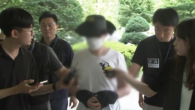 법원, '<b>일본도</b> 살해' <b>피의자 구속</b>..."도주 우려"