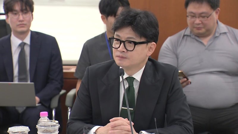 한동훈, '금투세' 현장 여론전...'<b>복귀</b>' <b>이재명</b>, 민생 방점