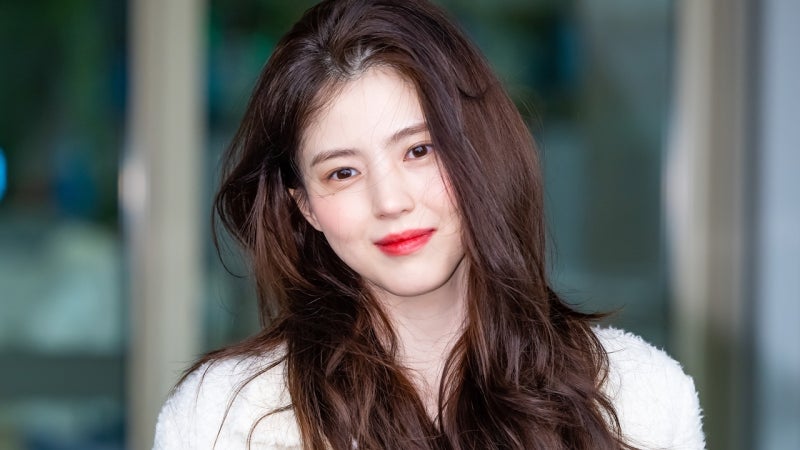배우 <b>한소희</b> 친모 구속..."<b>불법도박장</b> 12곳 운영 혐의"