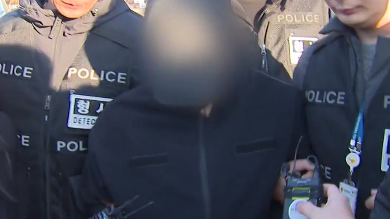 '살인·시신 <b>훼손</b>' 장교 신상 공개 결정...<b>피의자</b> 거부
