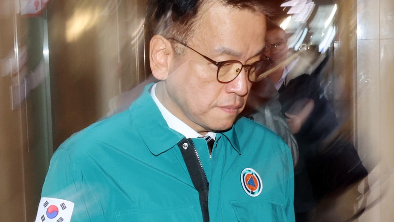 최상목 권한대행, 무안 <b>사고 현장</b> 도착..."모든 장비·인력 총동원"