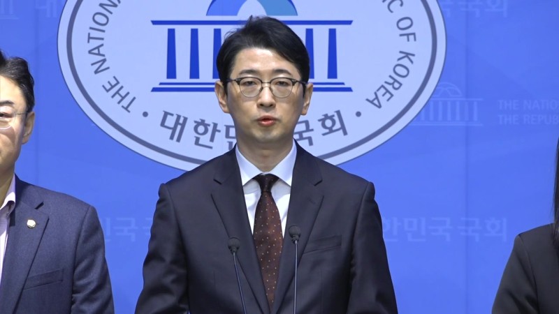 [현장영상+] 여당 "<b>오동운 공수처장 고발</b>...윤 불법 구속 혐의"