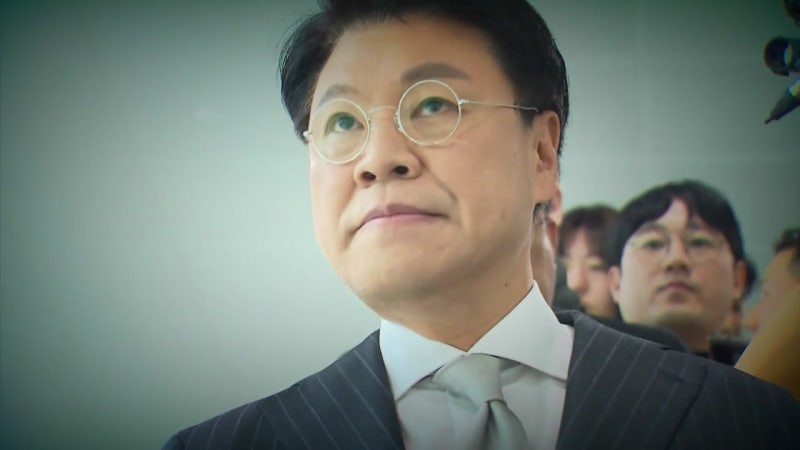 '<b>성폭력 혐의</b>' <b>장제원</b> 전 의원 고소인 측 "동영상까지 제출"