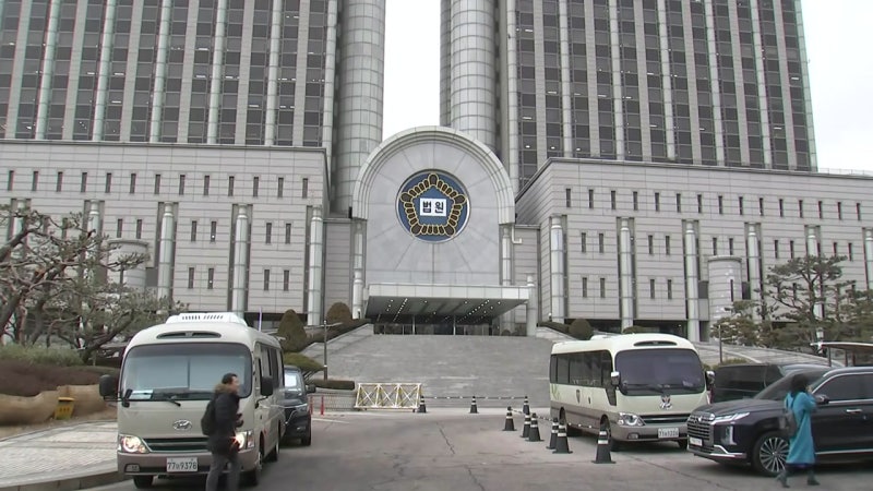 [속보] 법원, <b>윤석열</b> 전 대통령 <b>지하주차장</b> 출입 허용