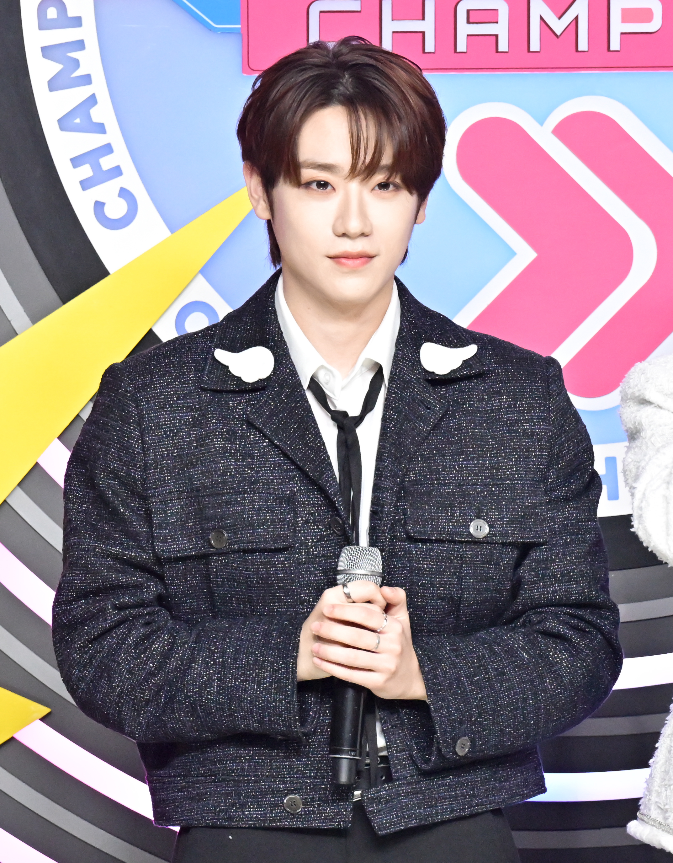 <b>이펙스 금동현</b>, <b>활동</b> 중지 "일신상의 사유"
