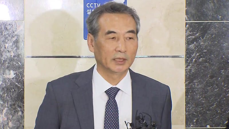 민중기 <b>특검</b> "<b>김건희</b> <b>대면조사</b>, 이뤄지리라 생각"