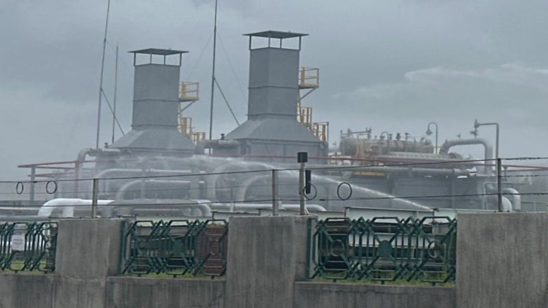 LPG 수입 업체 '<b>E1</b>' <b>인천기지</b>에서 <b>가스 누출</b> 사고