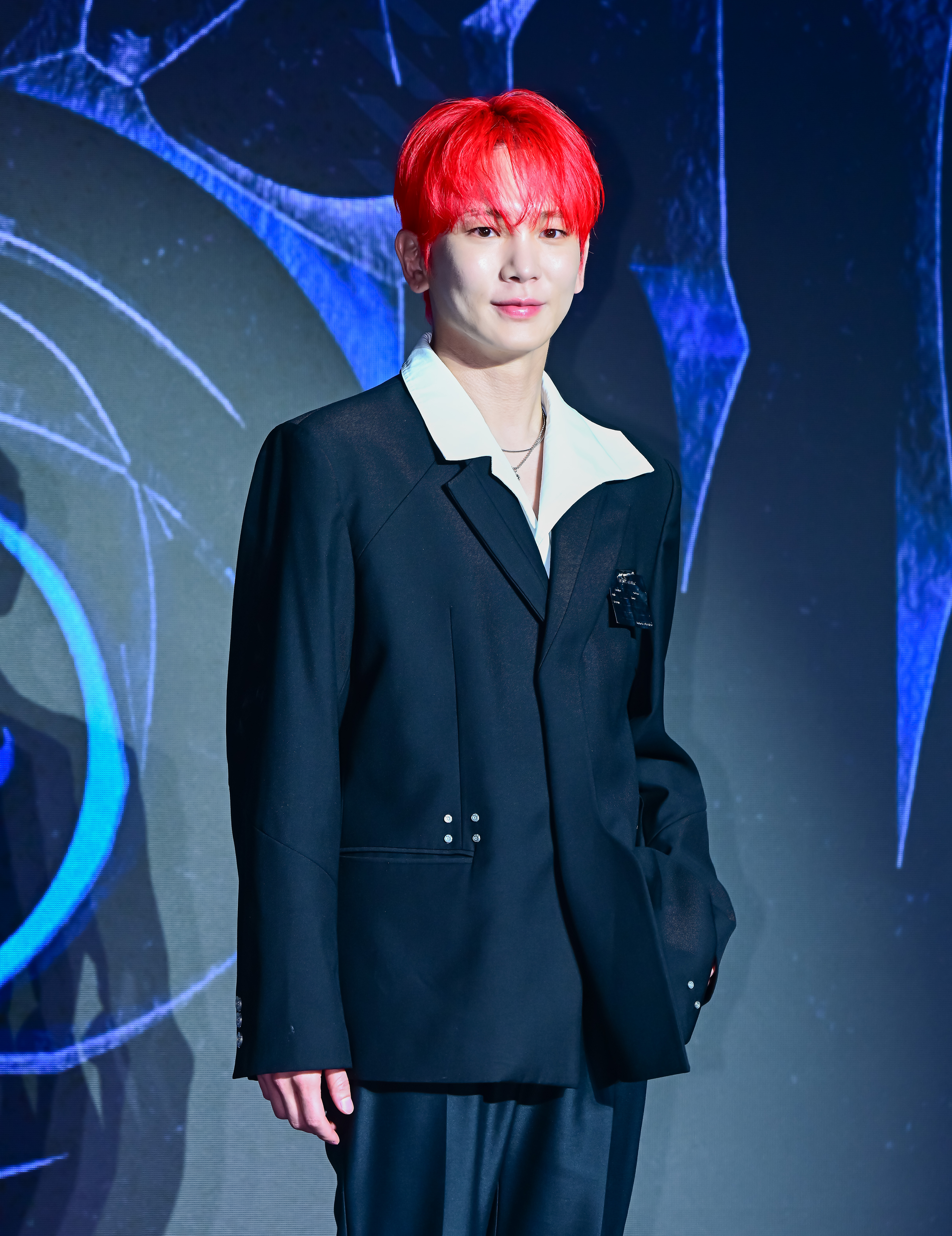 [Y현장] "'<b>케데헌</b>' 의식했냐고요?"…샤이니 키, 호러 콘셉트 '<b>헌터</b>'로 컴...