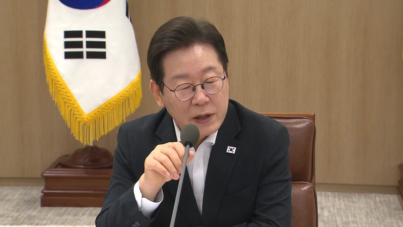 이 <b>대통령</b>, 내일 '<b>국민 임명식</b>'...<b>국민</b>대표가 '빛의 임명장' 수여