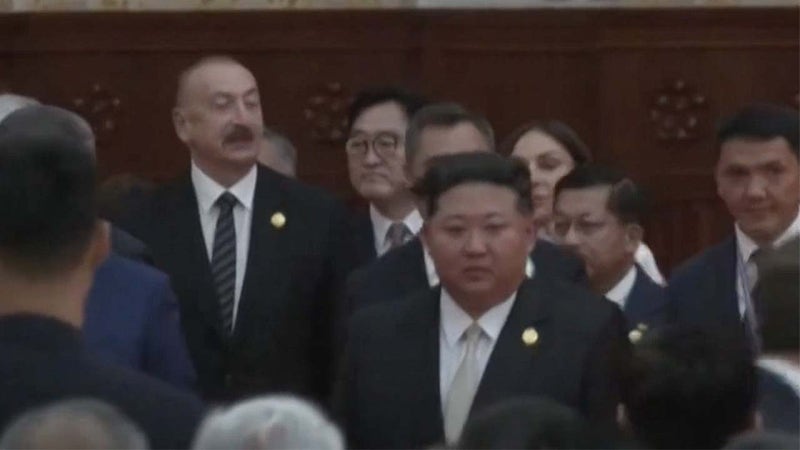 [뉴스퀘어10] 우원식, 김정은과 악수...이 대통령 메시지 전달했나
