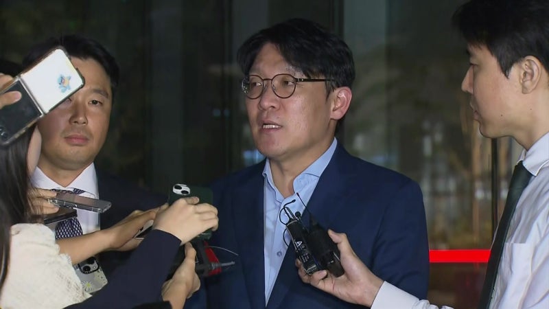 김상민 "<b>김건희 오빠</b> 요청에 그림 사"...다른 귀금속도 수사