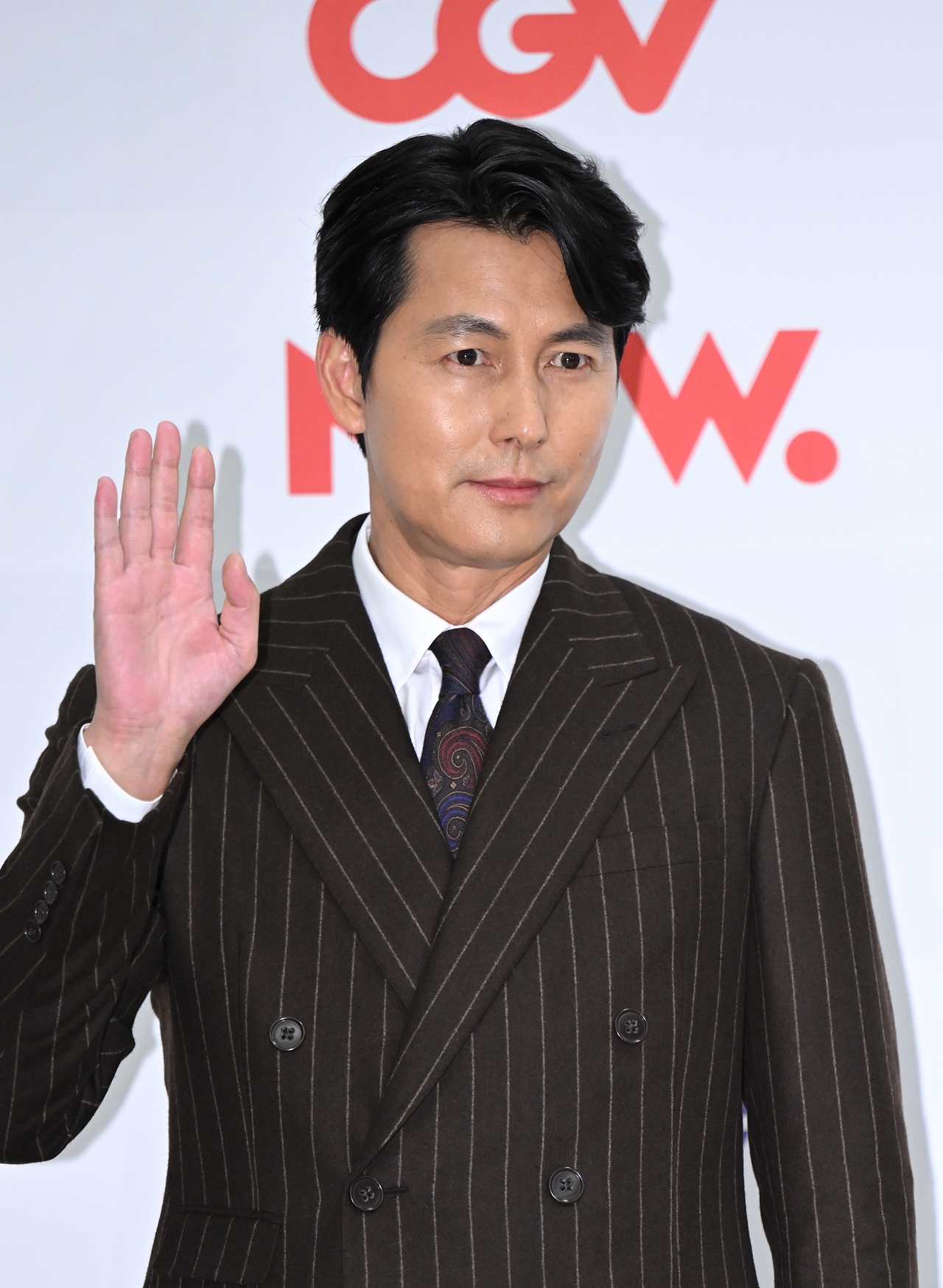 <b>정우성</b>, 혼외자 논란 1년 만에 공식 석상…<b>부일영화상</b> 행사 <b>참석</b>