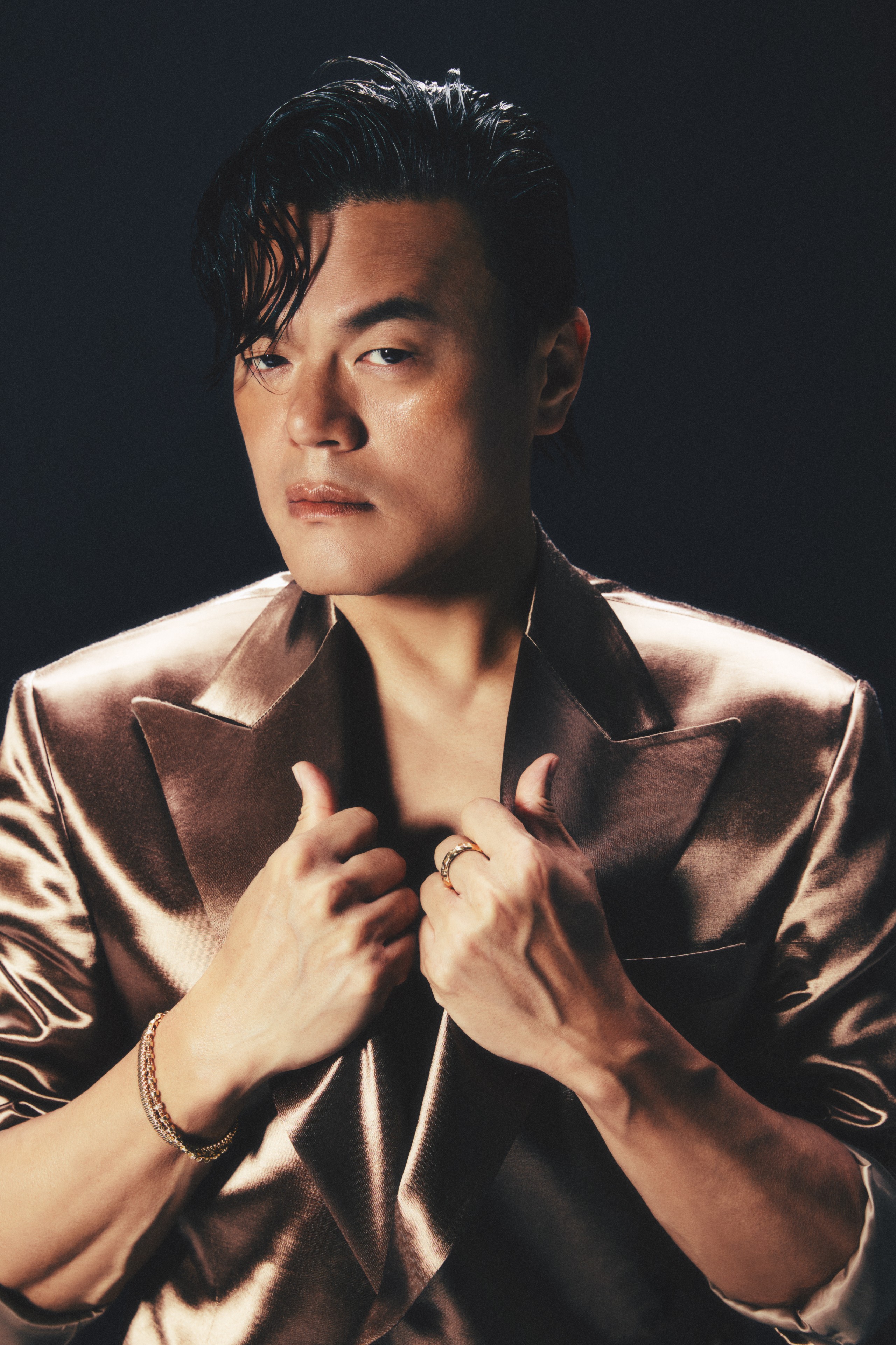 <b>빌보드</b>, JYP 장관급 위원장 지명 집중 <b>조명</b> "전례 없는 일"