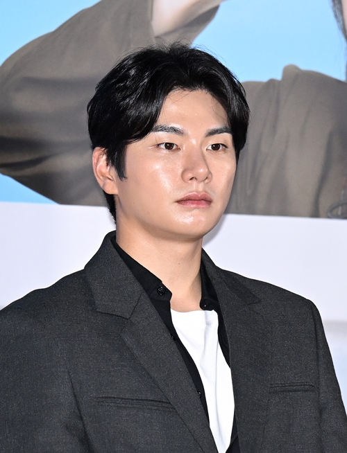 <b>이이경 루머 유포</b>자 "돈 안 받았다·협박도 없었다"…AI 조작 자백 후 추...