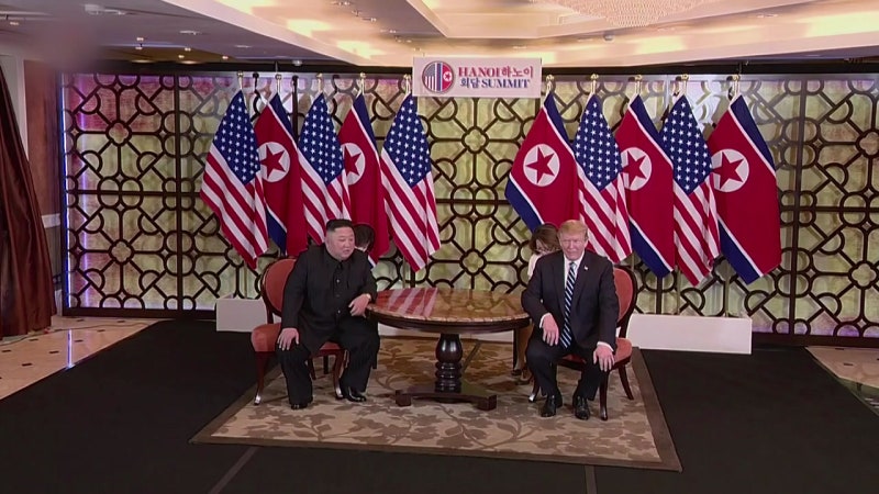 국정원 "<b>김정은</b> 미국과 대화 의지...내년 <b>북미회담</b> 가능성"