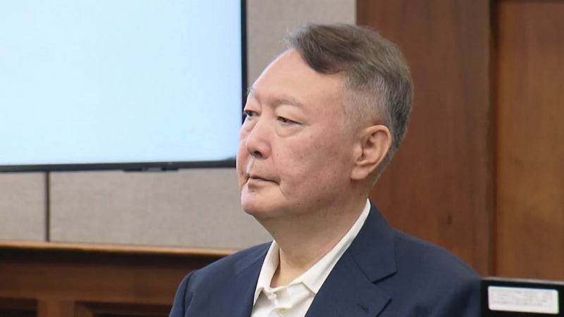 윤석열 부부 내일 전직 대통령 최초로 법원 동시 출석