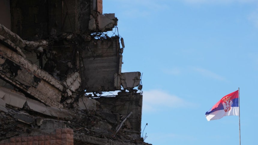 세르비아, 나토 폭격 유적지 없애고 트럼프 호텔 건설