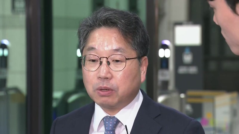 <b>노만석 검찰총장 대행</b>, 내일 <b>퇴임</b>...항소 포기 입장 주목