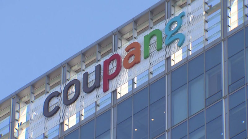 [단독] 쿠팡 등록 카드서 300만 원 무단 결제..."다른 유출 정보와 결합 가능성"