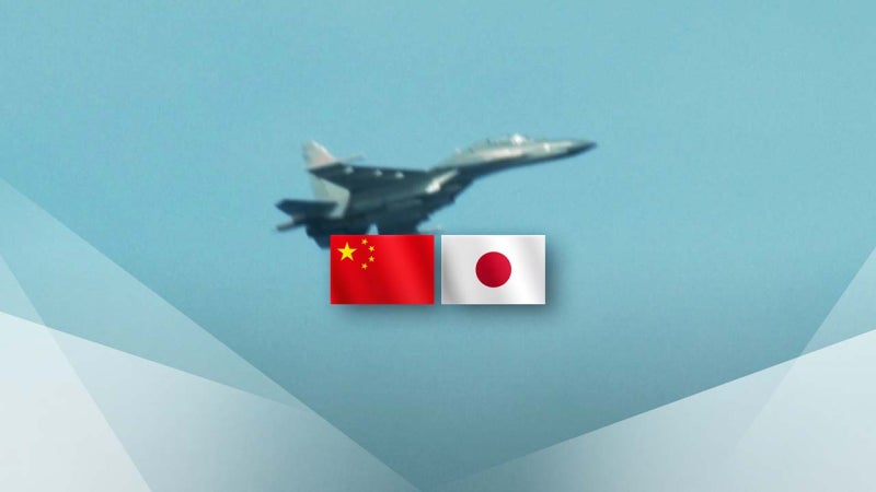 일 "<b>중국</b>, <b>레이더</b>로 <b>전투기</b> <b>조준</b>" vs 중 "일본, 훈련 방해"