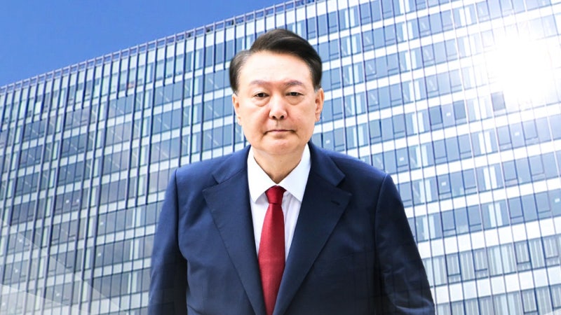<b>김건희 특검</b>, <b>윤석열</b> 소환...질문지 160여 쪽 준비
