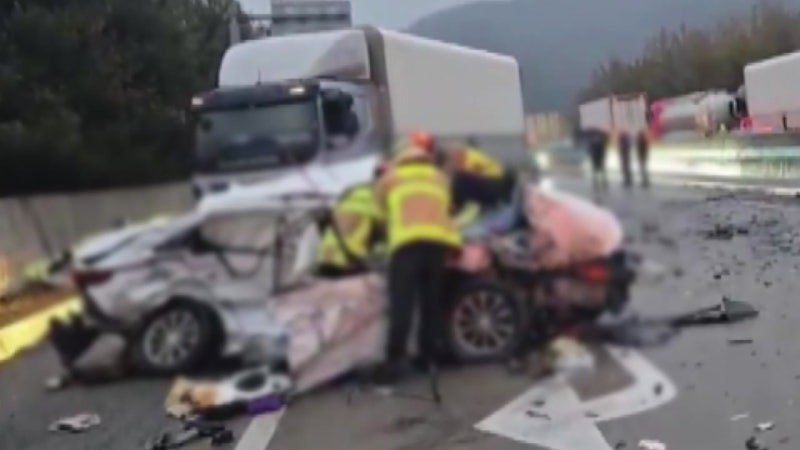 서산영덕고속도로 사고 4명 사망