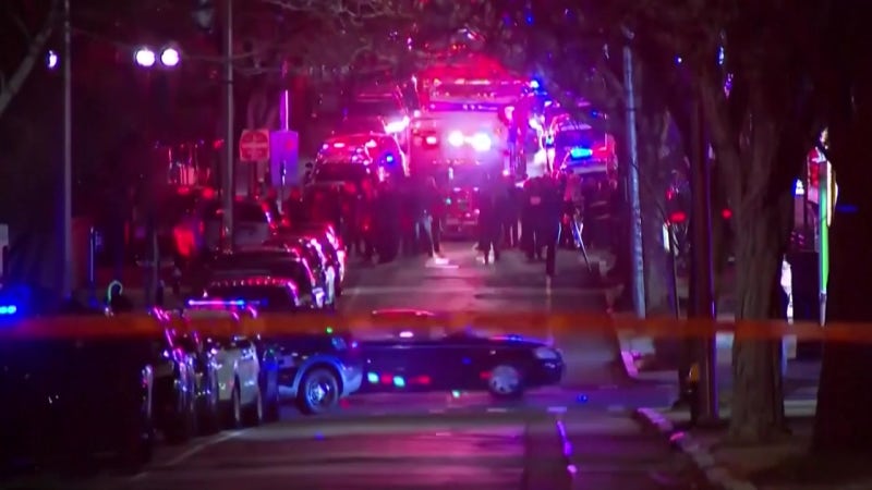 미국 청소년 아이스하키 경기 중 총격으로 3명 사망..."가정 불화 조사 중"