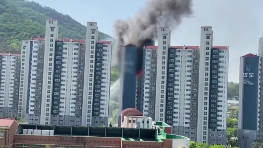 [정보/소식] [속보] 경기 의왕 아파트에서 불...대응 1단계 진화 중 | 인스티즈