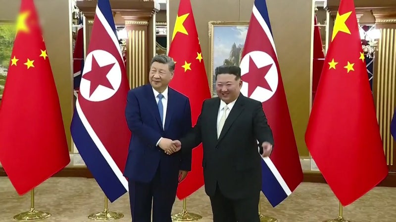 북, <b>시진핑 방북</b> 집중 보도..."북중관계 새로운 장"