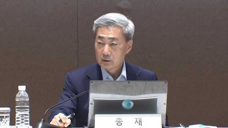 신현송, 다시 '금리 인상' 신호...빅스텝엔 선 그어