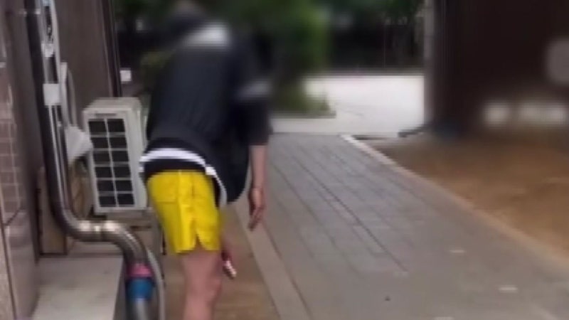 [뉴스퀘어 2PM] 팔 늘어진 채 비틀비틀...간이 검사 "필로폰 양성"