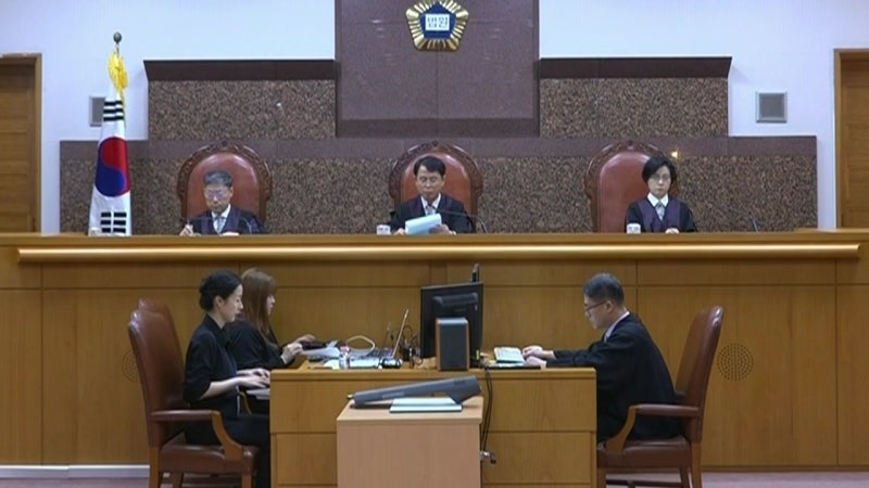 '체포방해' 윤석열 징역 7년 확정...계엄 583일 만 [현장영상+]