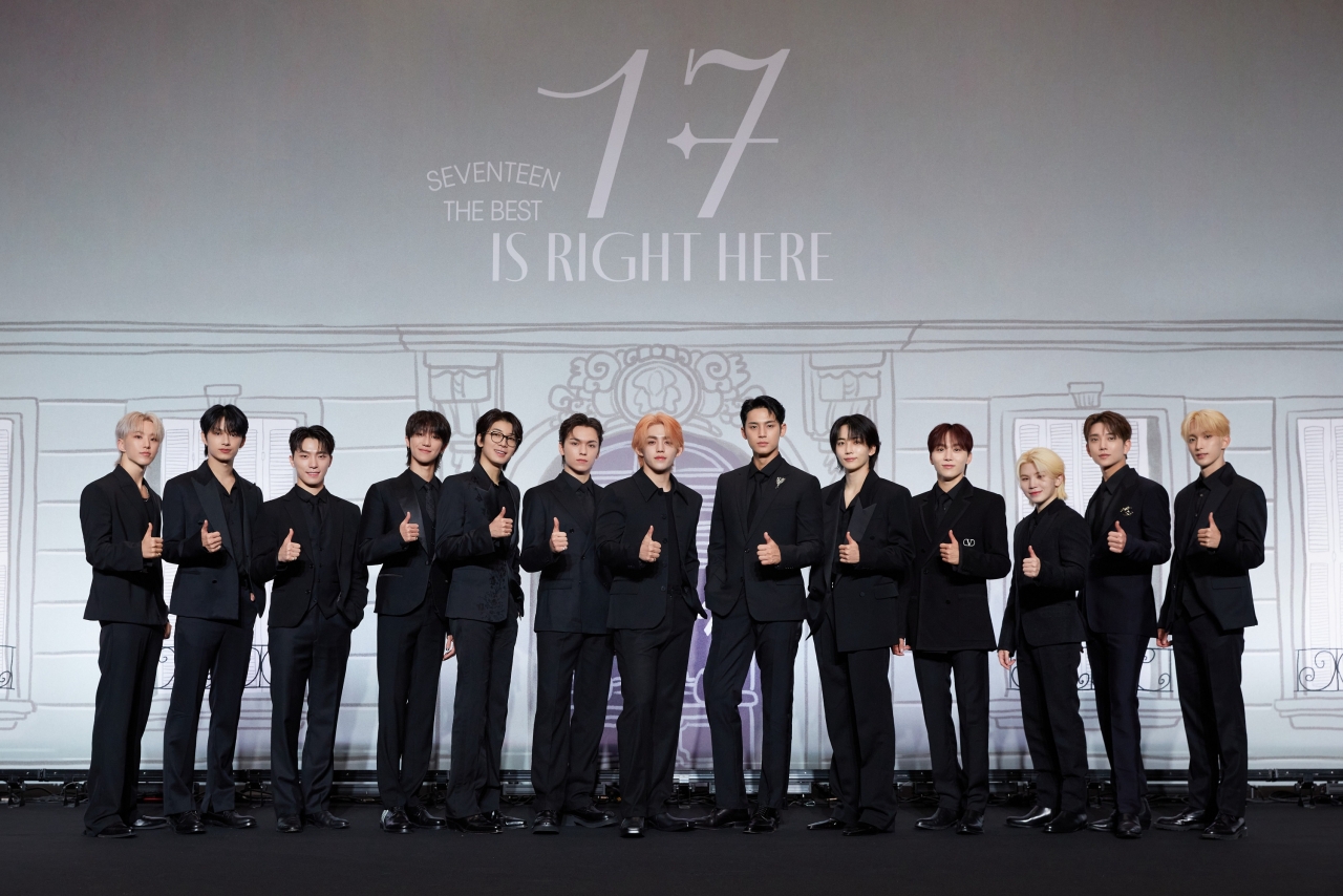 세븐틴 13인 멤버 전원, 플레디스와 두 번째 <b>재계약</b>…"영원에 도전"
