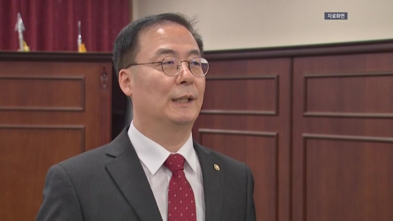'아들 <b>특혜채용</b>' <b>김세환</b> 전 선관위 사무총장 오늘 1심 선고